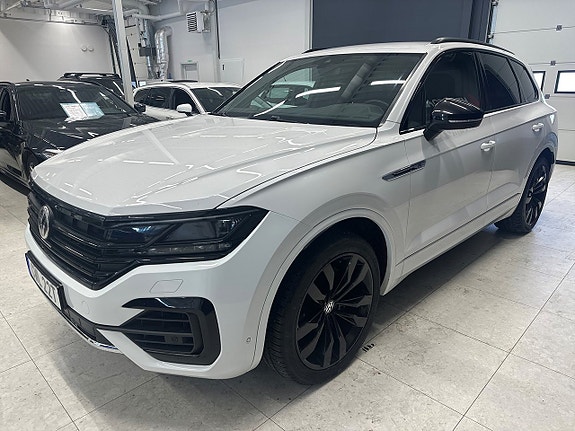 Volkswagen Touareg 4 of 22