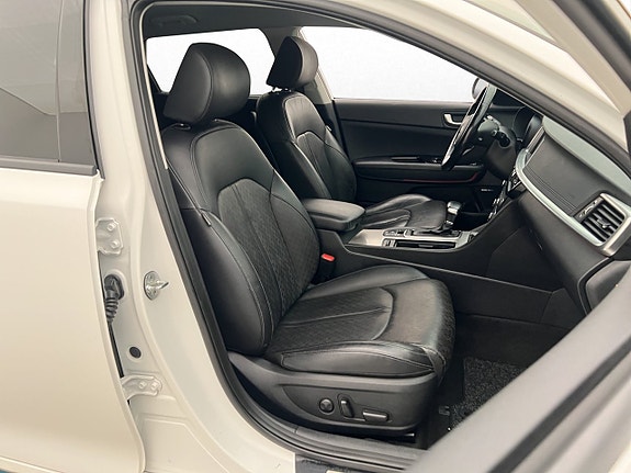Kia Optima 26 of 30