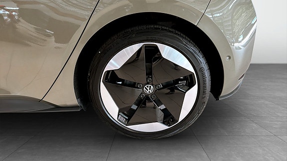 Volkswagen ID.3 6 of 13