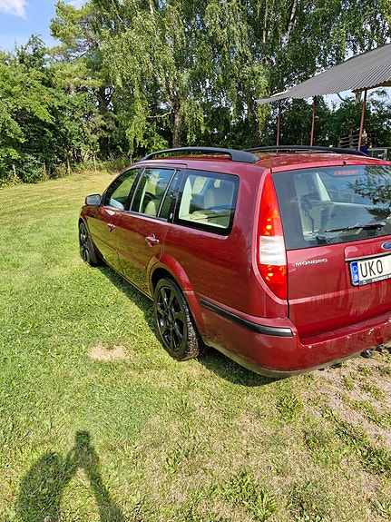 Ford Mondeo 4 of 7