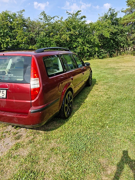 Ford Mondeo 3 of 7