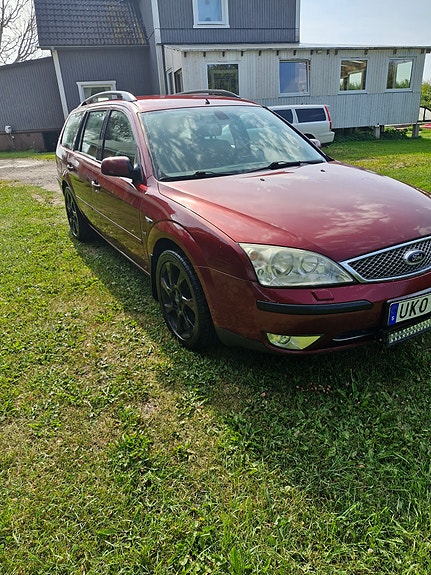 Ford Mondeo 5 of 7