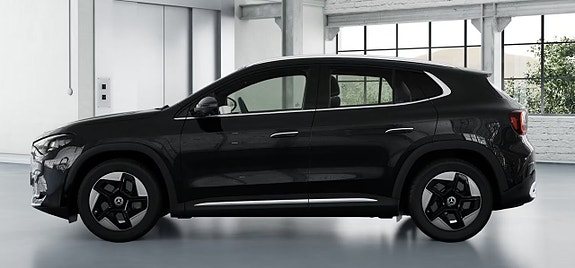 Mercedes-Benz GLA35 2 of 8