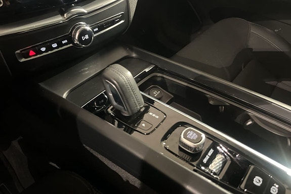 Volvo XC60 18 of 20