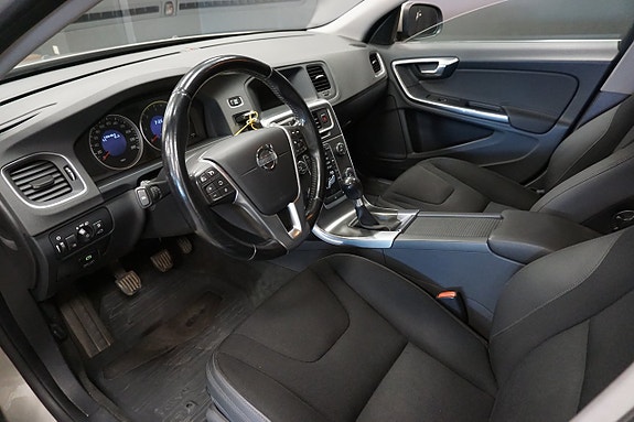 Volvo V60 18 of 18