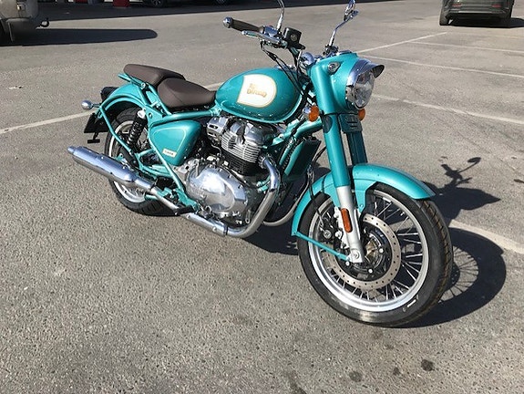 Royal Enfield CLASSIC 650 TWIN 2 of 6