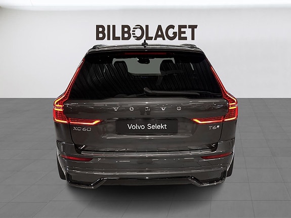Volvo XC60 12 of 20