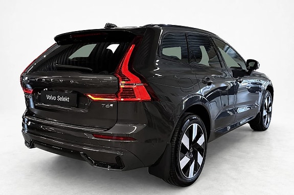 Volvo XC60 5 of 21