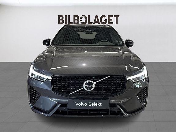 Volvo XC60 13 of 20