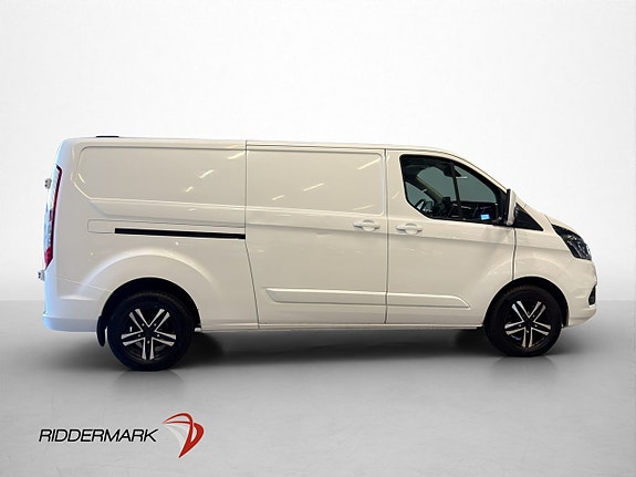Ford Transit Custom 2 of 30