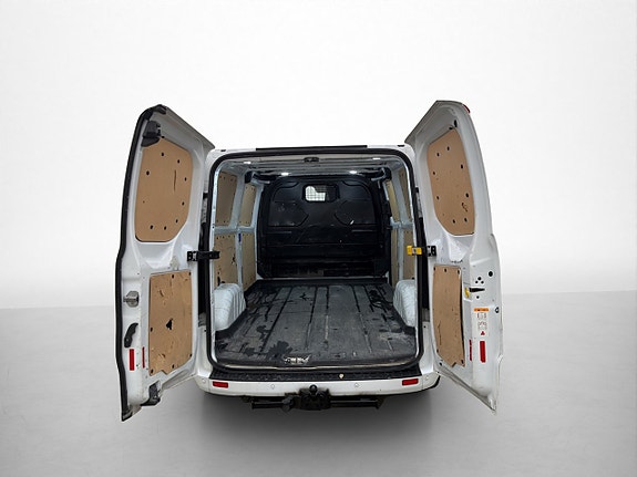 Ford Transit Custom 14 of 30