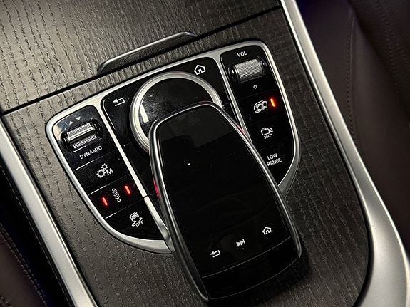 Mercedes-Benz G63 26 of 30