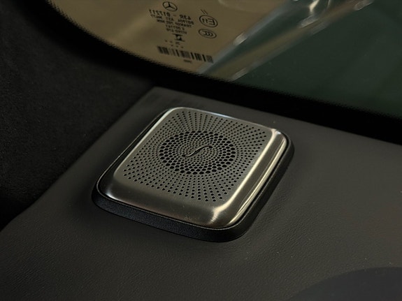 Mercedes-Benz G63 18 of 30