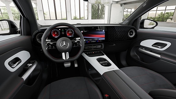 Mercedes-Benz GLA35 6 of 7