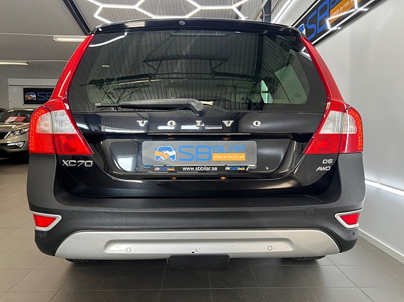 Volvo XC70 4 of 30