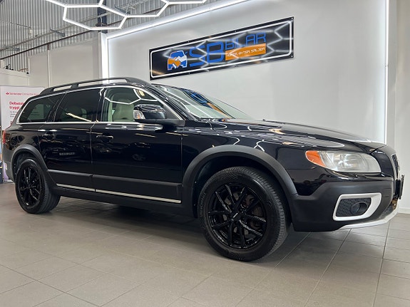 Volvo XC70 7 of 30