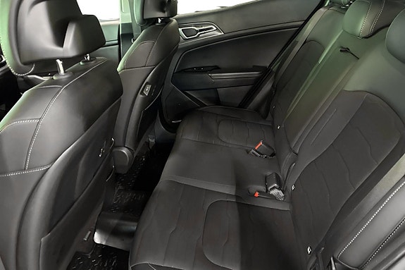 Kia Sportage 11 of 27