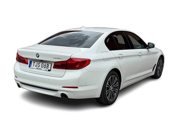 BMW 530e 4 of 26