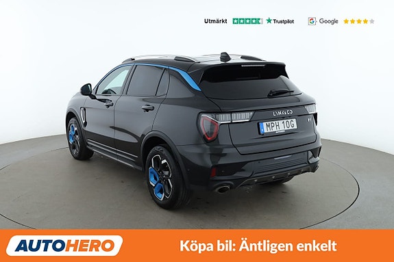 Lynk & Co 01 3 of 30
