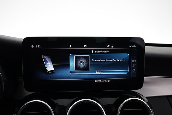 Mercedes-Benz C200 20 of 25
