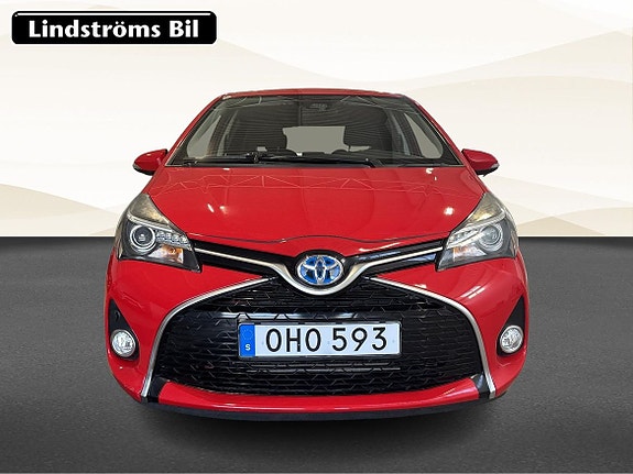 Toyota Yaris 9 of 19