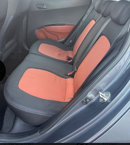 Hyundai i10 3 of 5