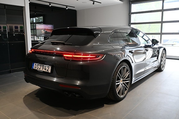Porsche Panamera GTS 12 of 27