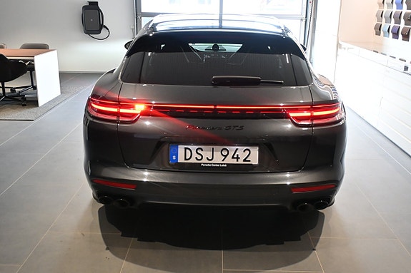 Porsche Panamera GTS 9 of 27