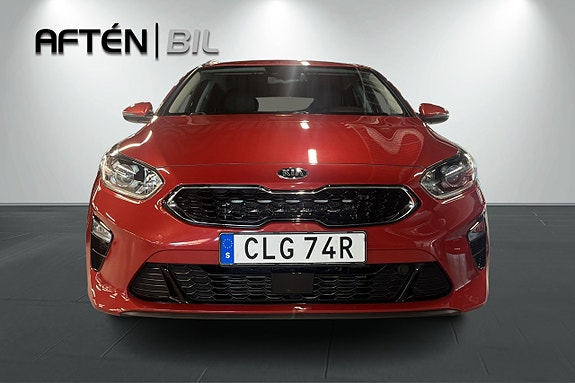 Kia Ceed 3 of 25