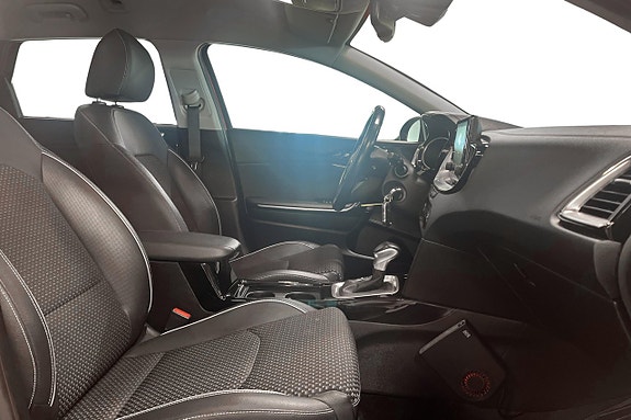 Kia Ceed 14 of 25