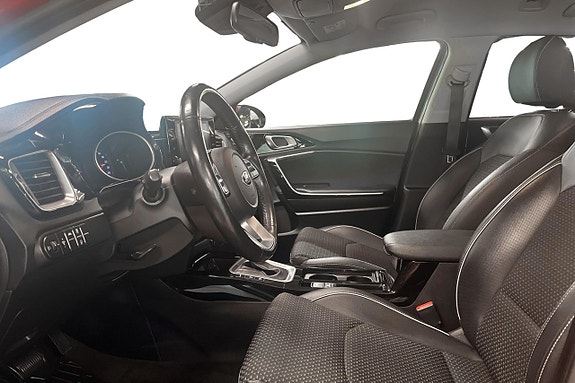 Kia Ceed 13 of 25