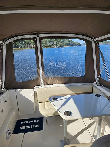 Chaparral 260 Signature Volvo penta 5,7L V8 i Bra skick 7 of 10