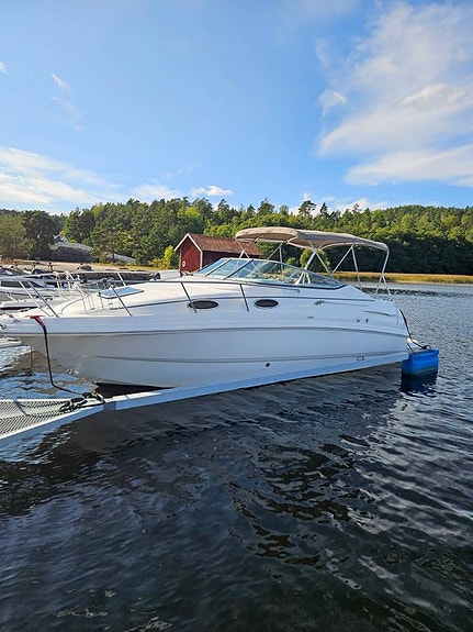 Chaparral 260 Signature Volvo penta 5,7L V8 i Bra skick 10 of 10