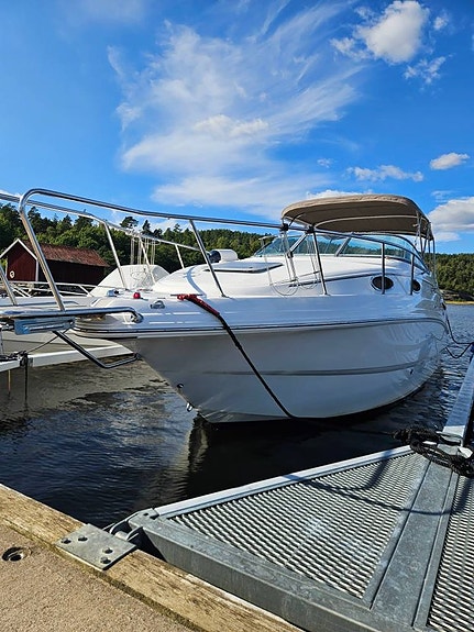 Chaparral 260 Signature Volvo penta 5,7L V8 i Bra skick 9 of 10