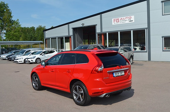 Volvo XC60 4 of 24
