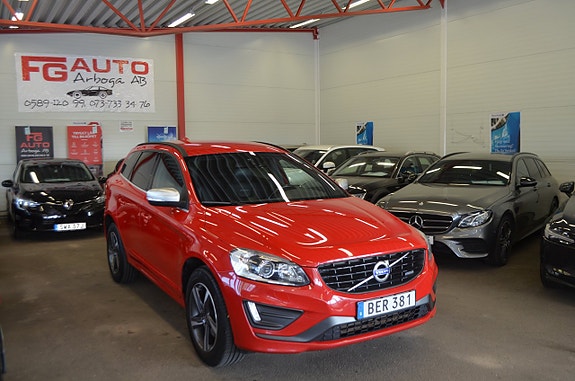 Volvo XC60 13 of 24