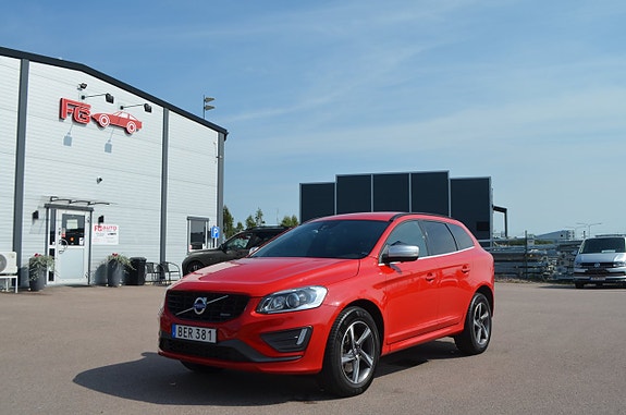 Volvo XC60 2 of 24
