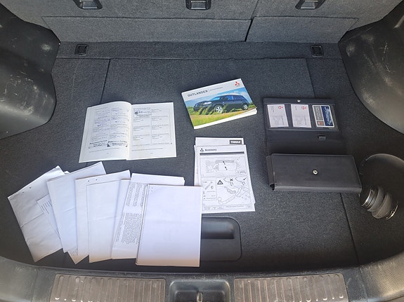 Mitsubishi Outlander 11 of 14