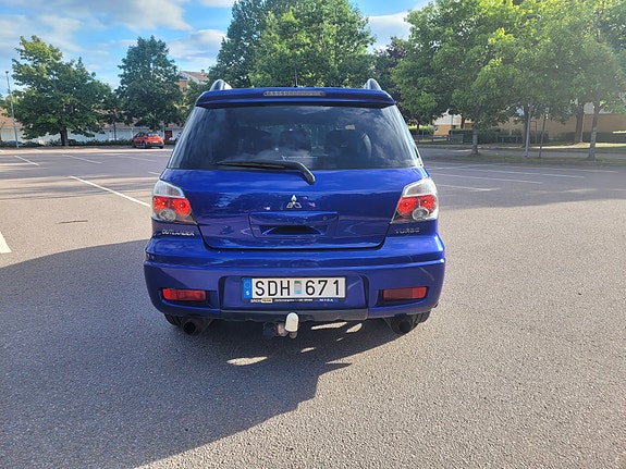 Mitsubishi Outlander 5 of 14