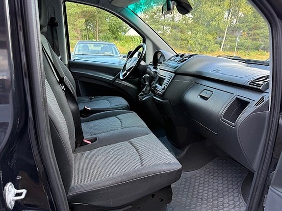 Mercedes-Benz Vito 122 8 of 12