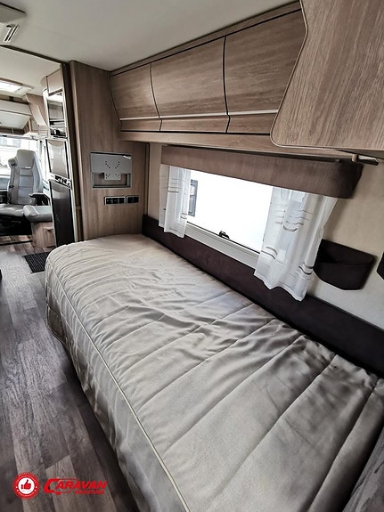Kabe Imperial Travel Master i810 LT* 20 of 27
