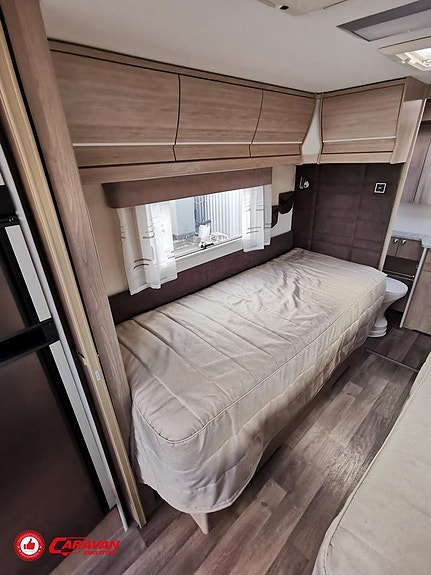 Kabe Imperial Travel Master i810 LT* 13 of 27
