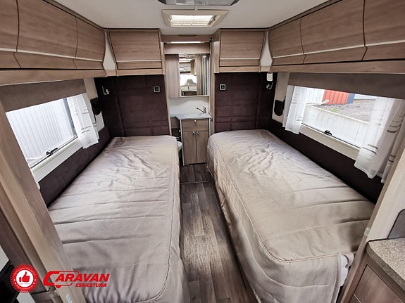 Kabe Imperial Travel Master i810 LT* 12 of 27