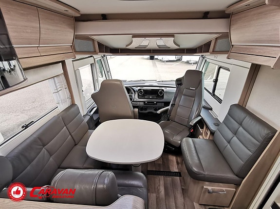Kabe Imperial Travel Master i810 LT* 3 of 27