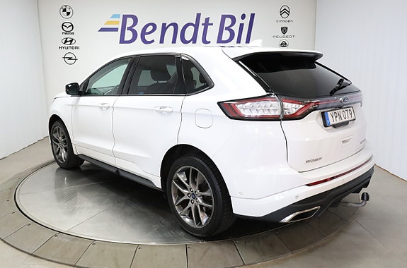 Ford Edge 8 of 24