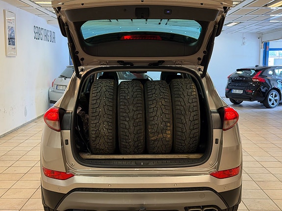 Hyundai Tucson 8 of 17