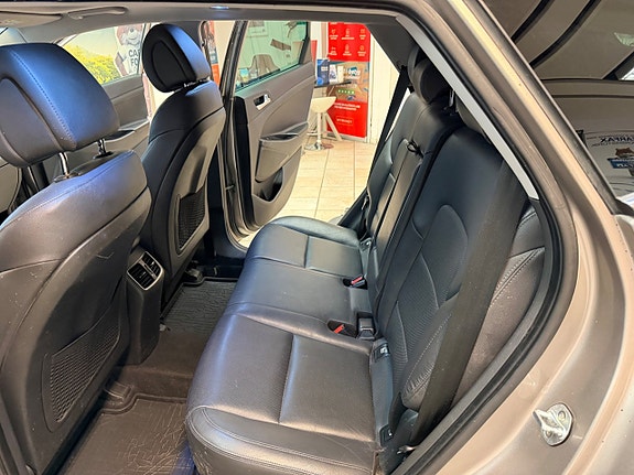 Hyundai Tucson 17 of 17