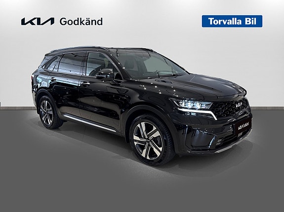 Kia Sorento 3 of 22