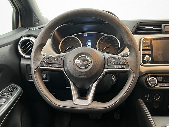 Nissan Micra 12 of 29