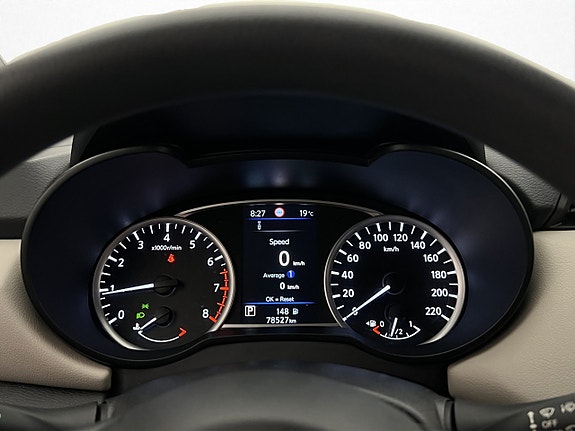 Nissan Micra 14 of 29